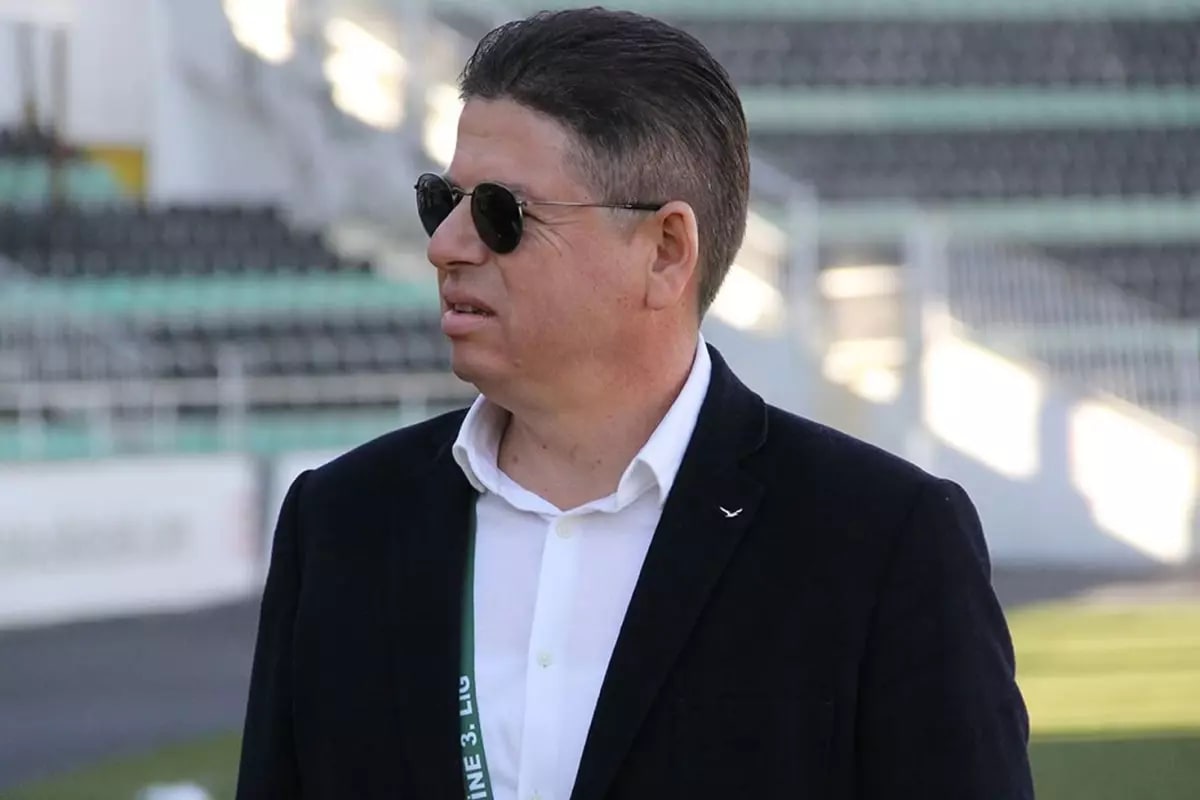 Başkanlığa Seçildi, İlk İcraatı Kulübün İsmini Değiştirmek Oldu